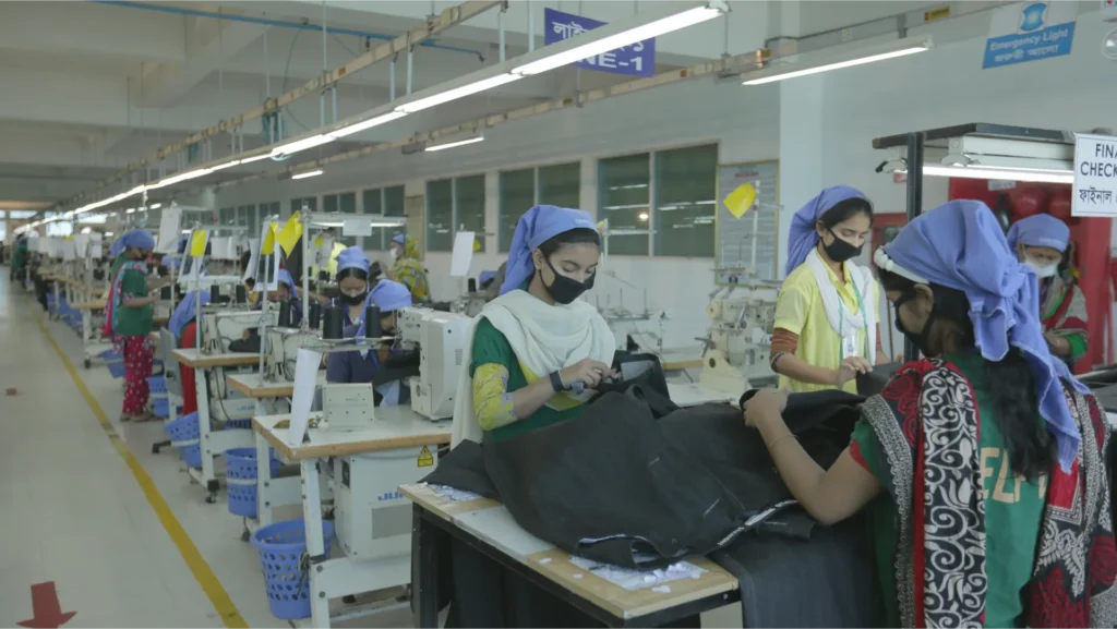 Types of Machines Are Used in Denim Jeans Manufacturing