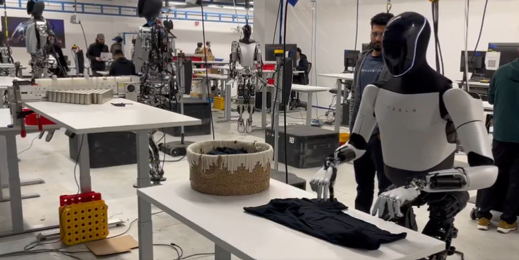 Robots Folding a Shirt