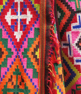 Kulluvi pattu design