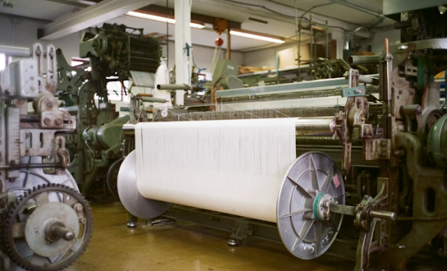 Industrial loom