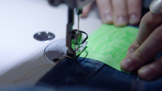 Jeans backpatch label