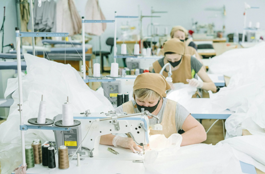 Sewing machines for polo shirt making