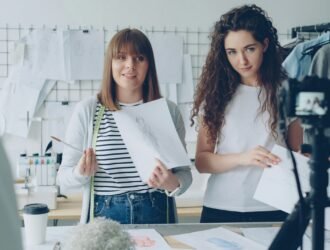 Digital Content Helps Apparel Businesses